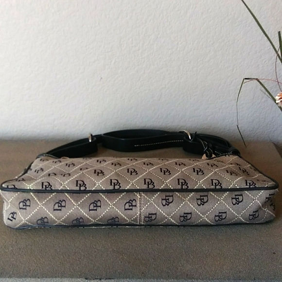 Dooney & Bourke DB Triangle Quilt Pattern Canvas & Leather Small Baguette. - Picture 4 of 11